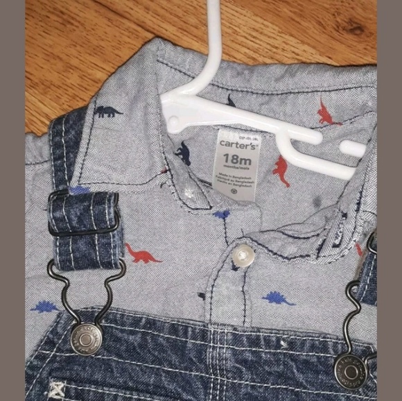 Boys Oshkosh and Carters lot of 2 18 months - Picture 7 of 8